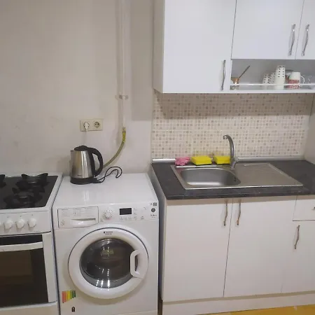 Ueskuedar Da Sahile Yakin Ev Apartment