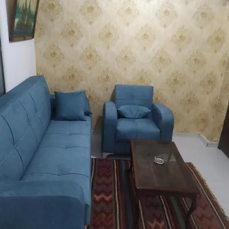 Ueskuedar Da Sahile Yakin Ev Istanbul